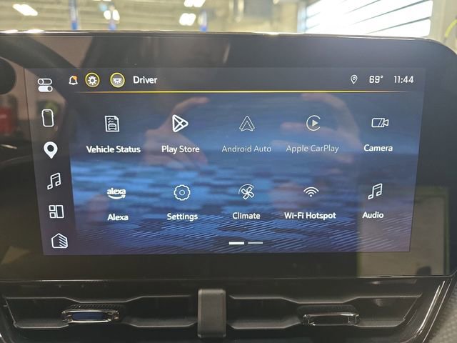 Used 2025 Chevrolet Equinox RS w/ Safety and Technology Package AWD/4WD image 26