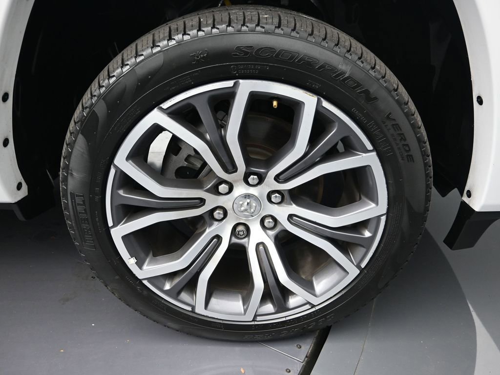 Used 2025 RAM 1500 Tungsten w/ Bed Utility Group AWD/4WD image 9