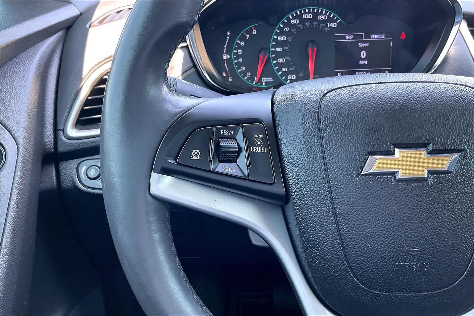 Used 2020 Chevrolet Trax LT w/ Driver Confidence Package FWD image 23