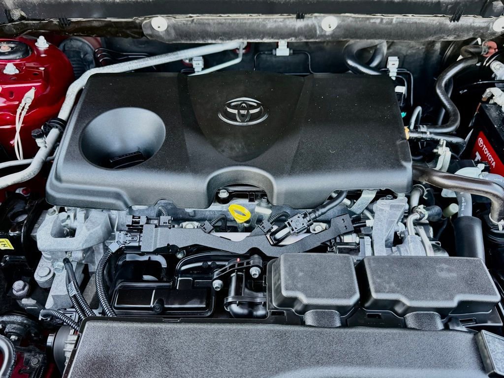 Certified 2021 Toyota RAV4 Limited FWD image 34