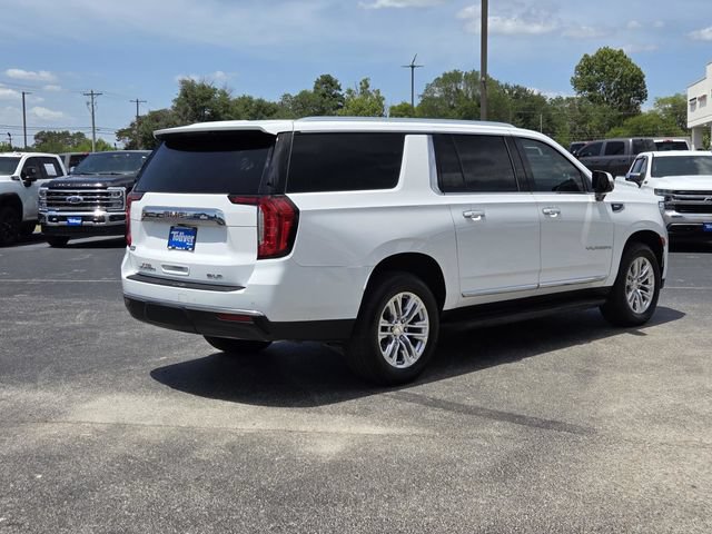 Used 2021 GMC Yukon XL SLT w/ SLT Premium Package AWD/4WD image 7