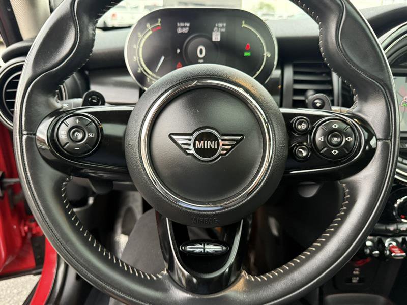 Used 2021 MINI Cooper S image 32