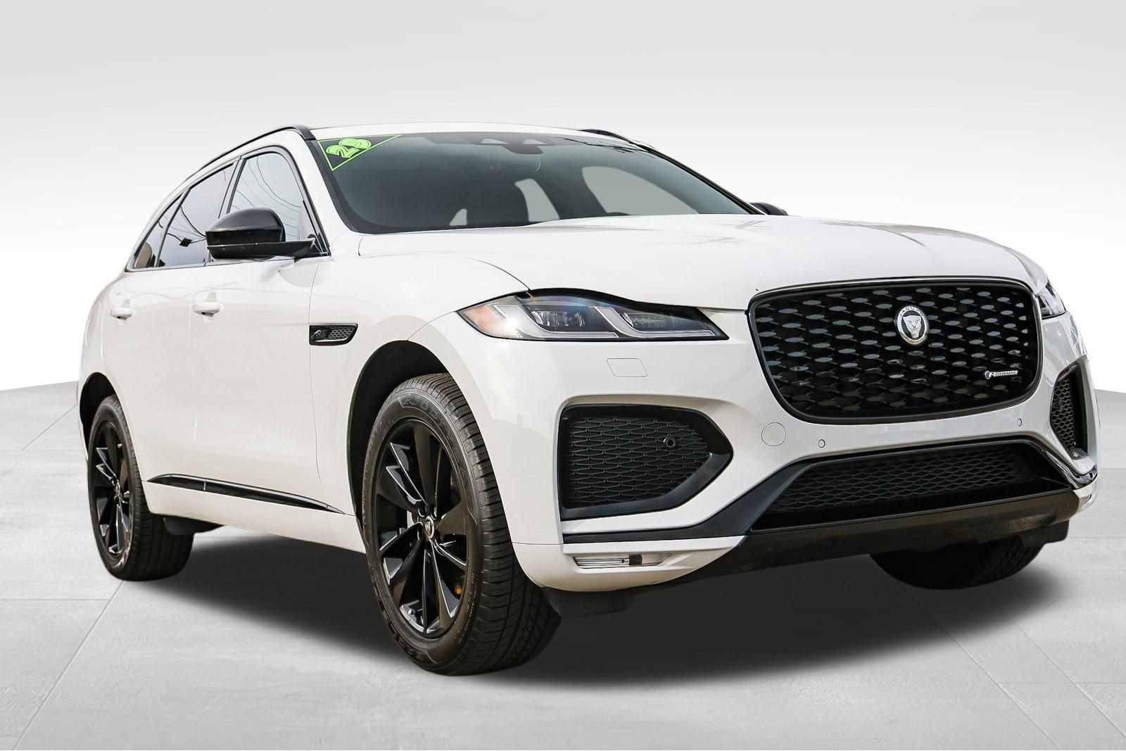 Used 2025 Jaguar F-PACE R-Dynamic S image 3