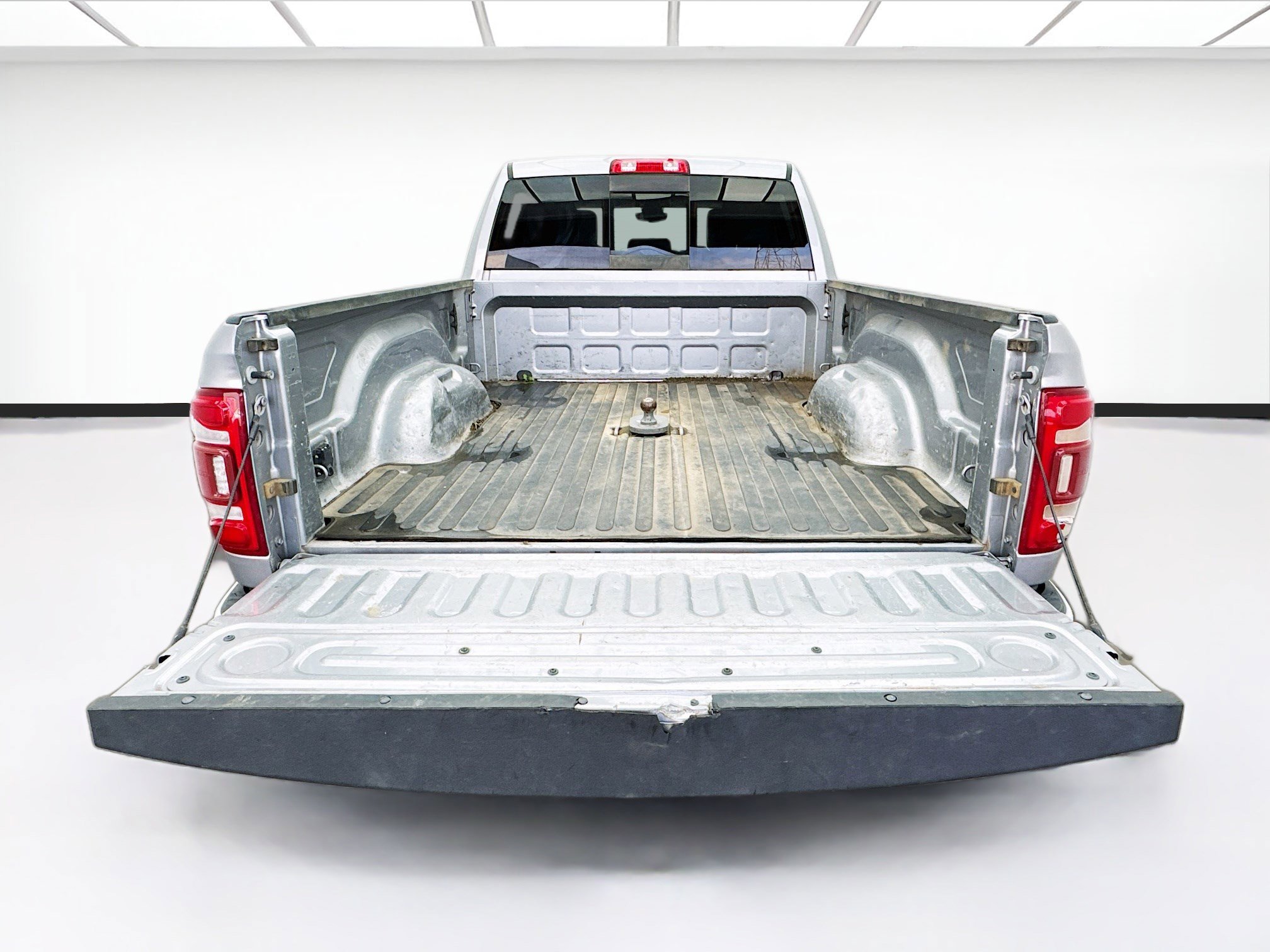 Used 2020 RAM 2500 Laramie image 17