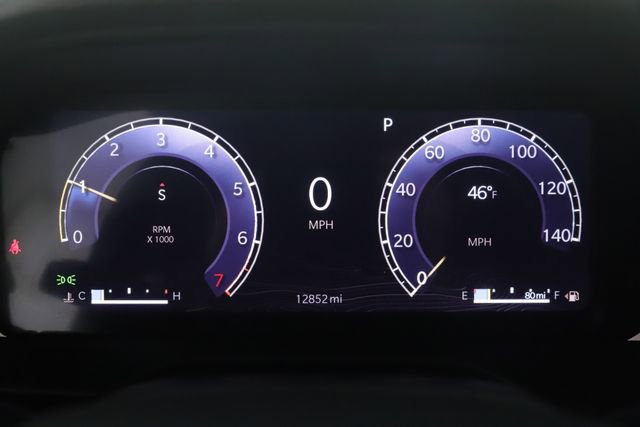 Used 2024 Jeep Grand Cherokee Laredo image 21