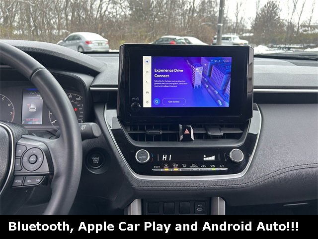 Used 2024 Toyota Corolla Cross LE image 4