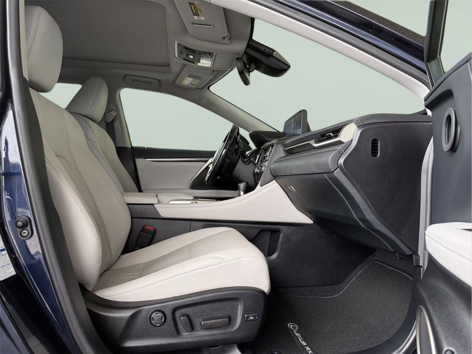 Used 2021 Lexus RX 450h AWD w/ Luxury Package image 22