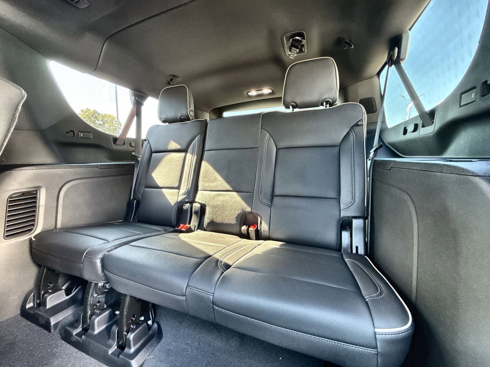 New 2026 GMC Yukon XL Elevation w/ Elevation Premium Package image 26