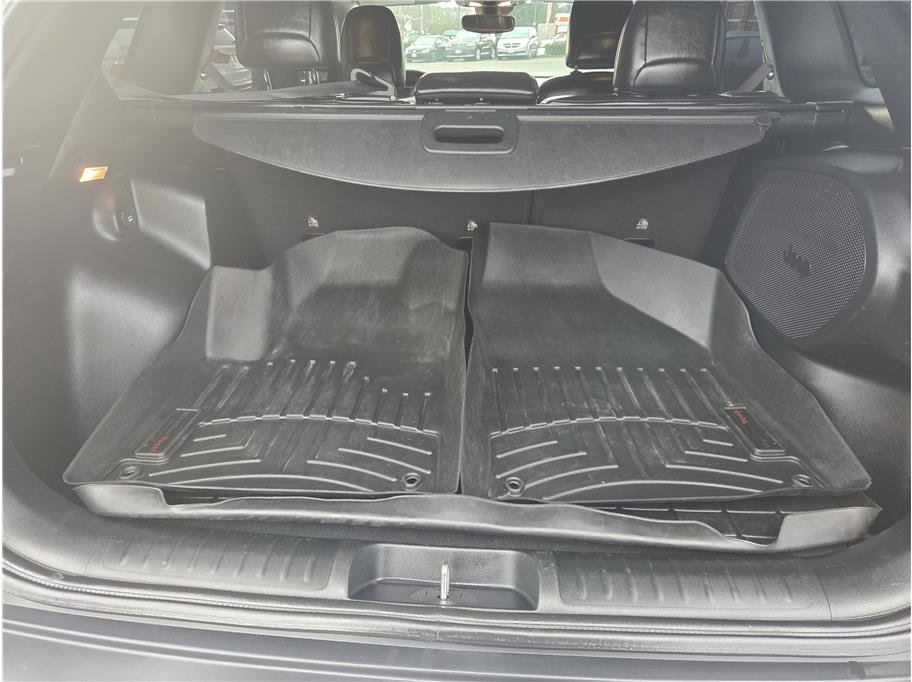 Used 2019 Jeep Cherokee Trailhawk image 30