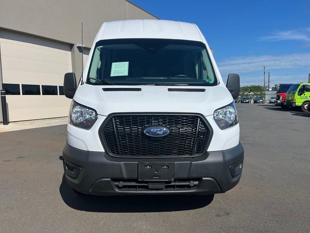 Used 2025 Ford Transit 250 148 High Roof Extended RWD image 2