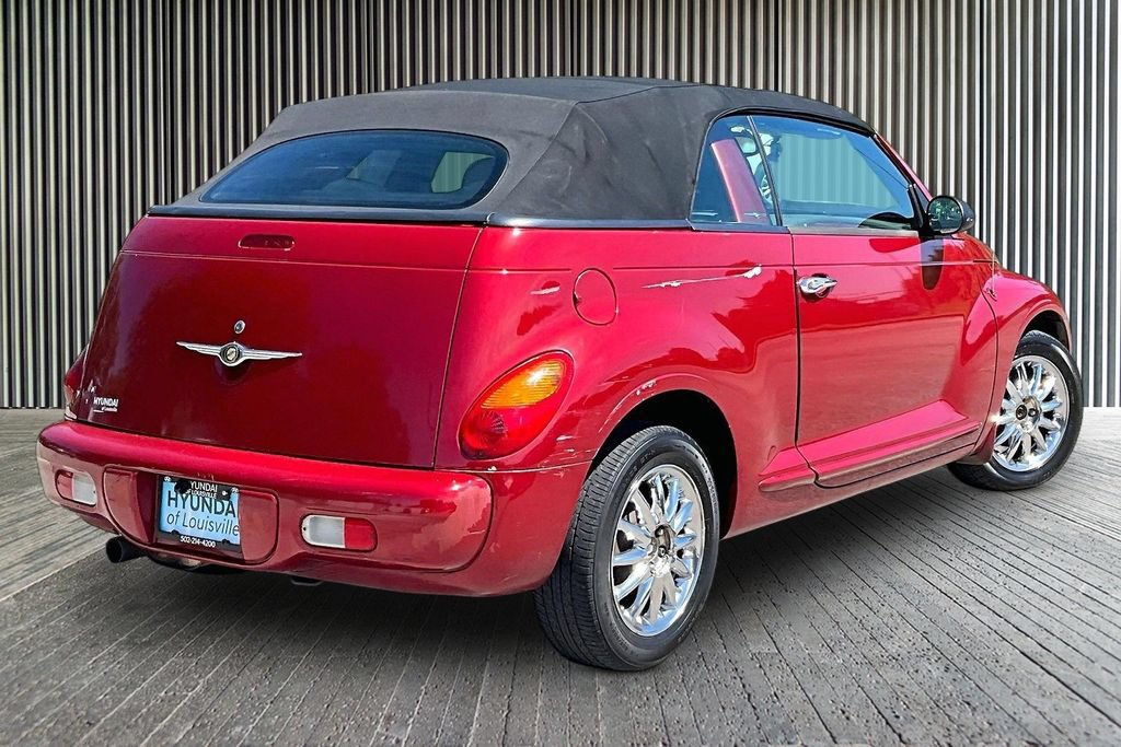 Used 2005 Chrysler PT Cruiser Touring FWD image 14