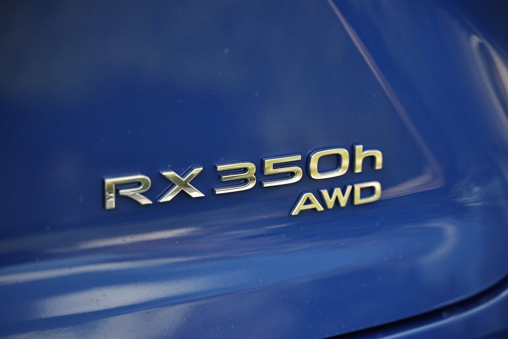 Used 2025 Lexus RX 350h w/ Accessory Package (Z1) image 10