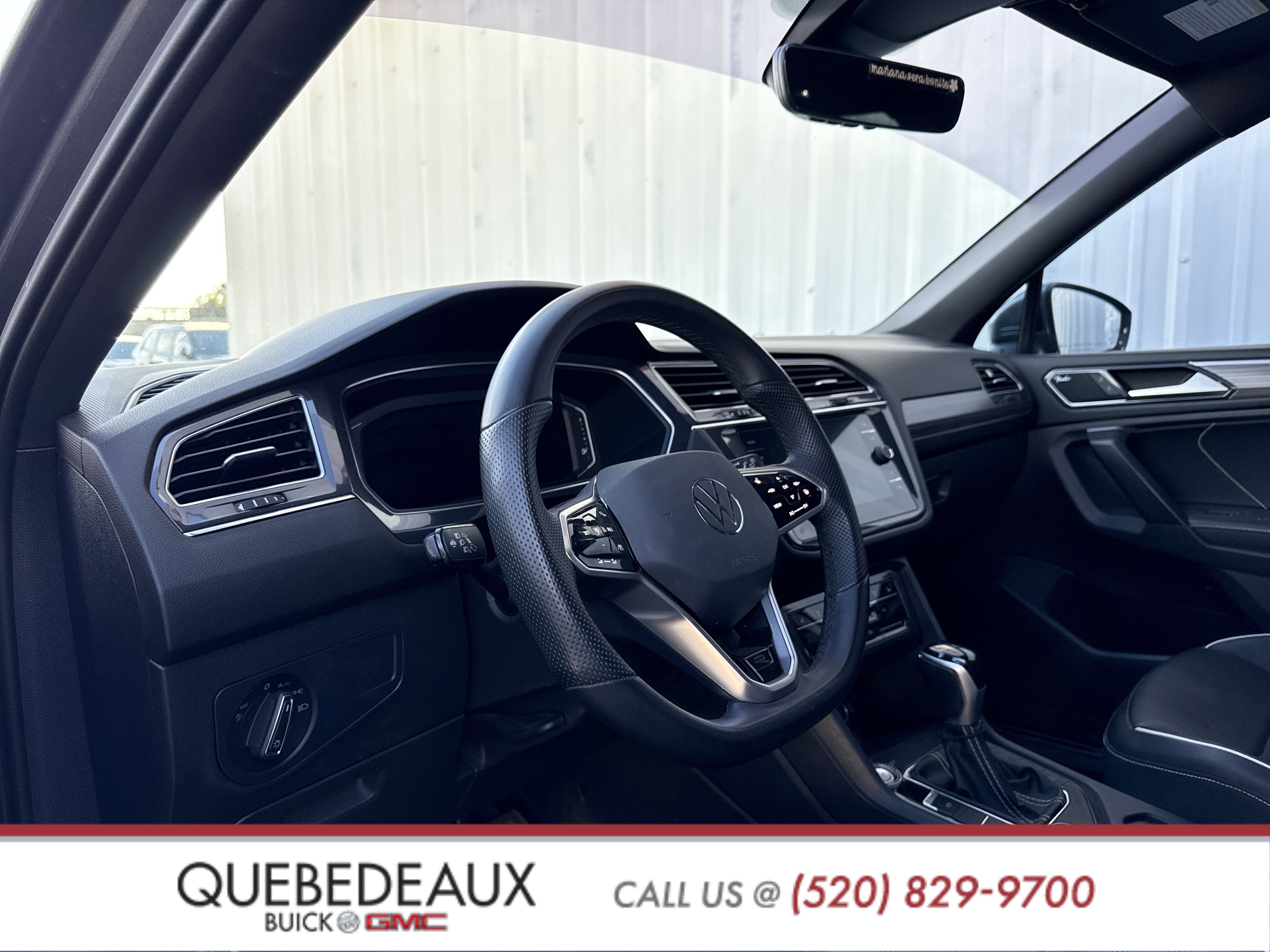 Used 2022 Volkswagen Tiguan SEL R-Line image 13