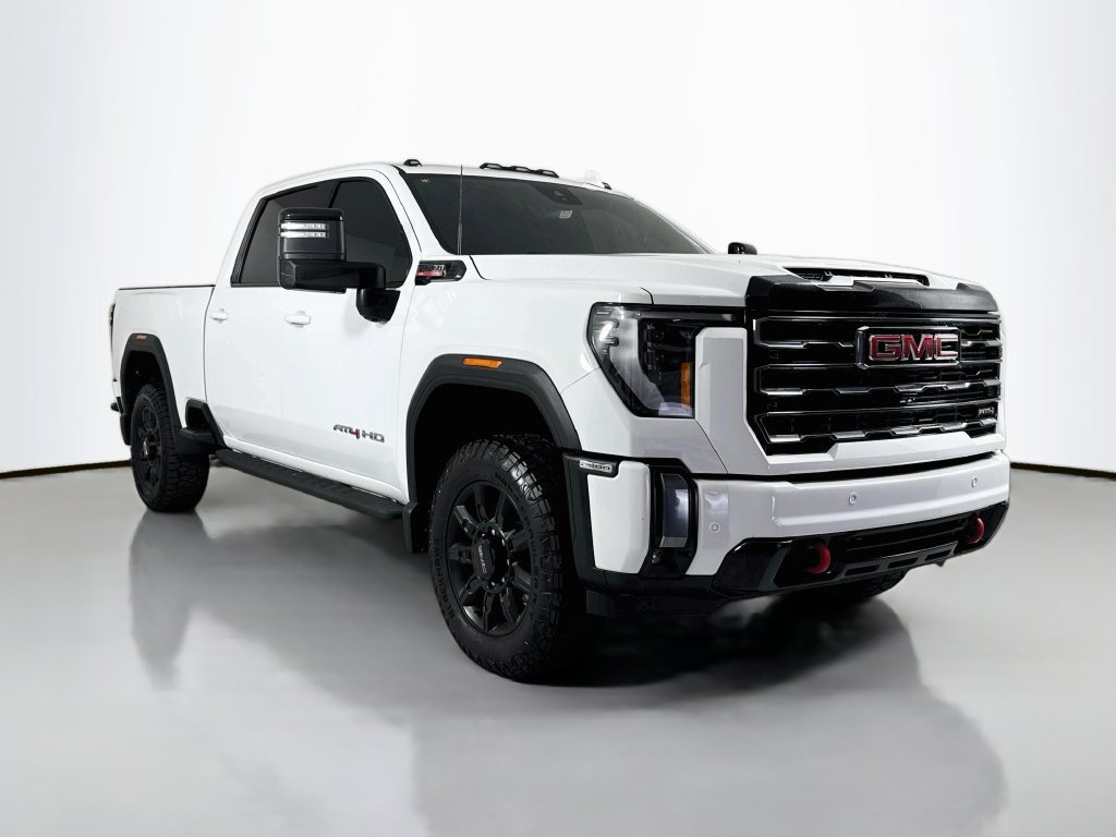 Used 2024 GMC Sierra 2500 AT4 w/ AT4 Premium Plus Package AWD/4WD image 4