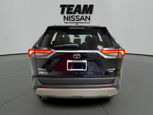 Used 2022 Toyota RAV4 Limited AWD/4WD image 5