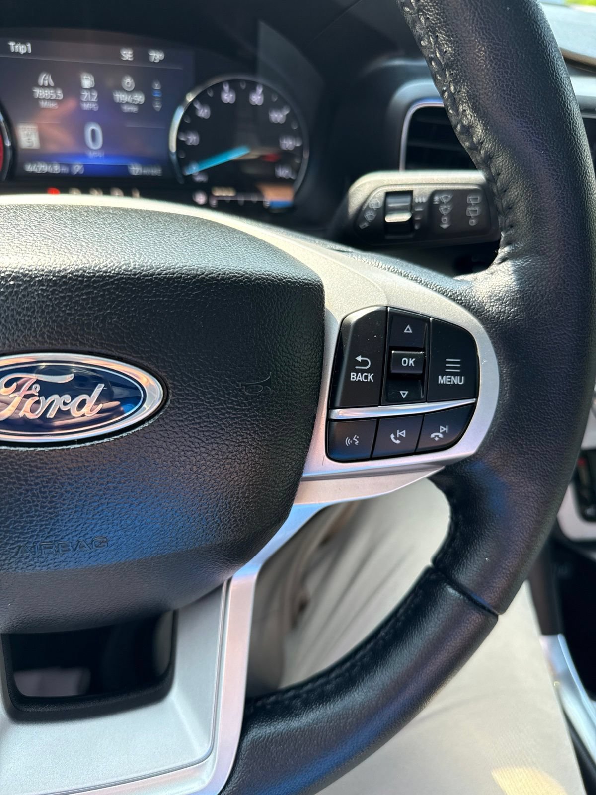 Certified 2023 Ford Explorer XLT w/ Equipment Group 202A AWD/4WD image 10