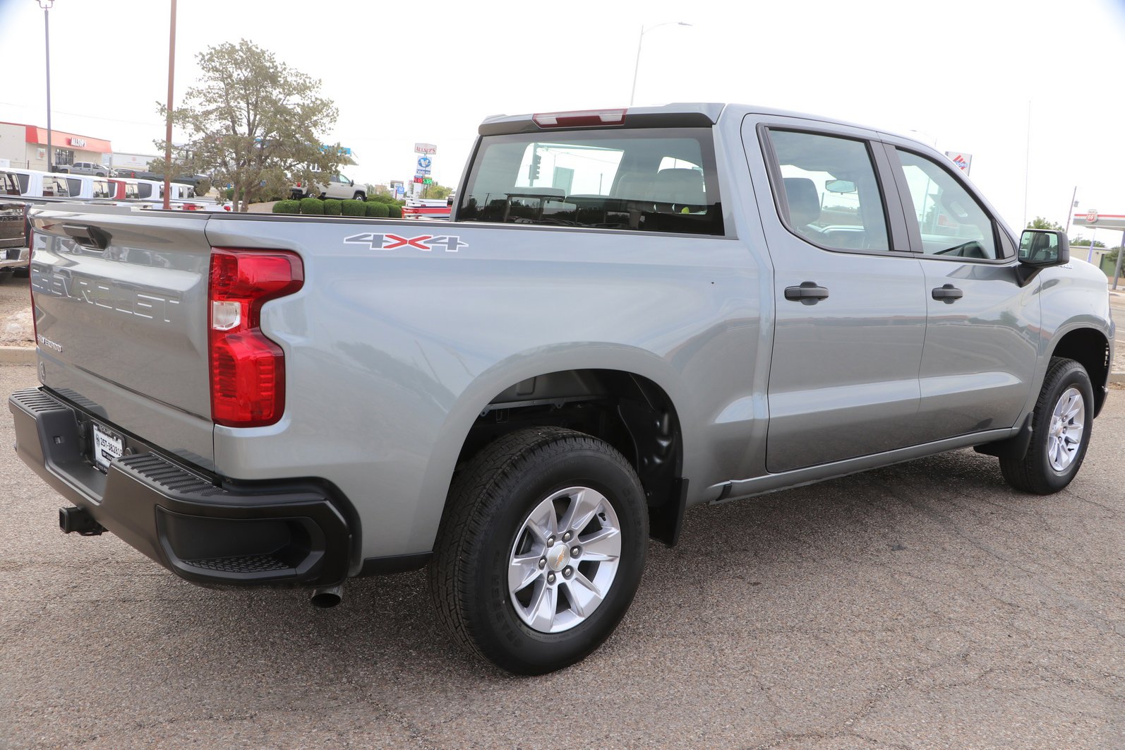 Used 2026 Chevrolet Silverado 1500 W/T w/ Trailering Package AWD/4WD image 7