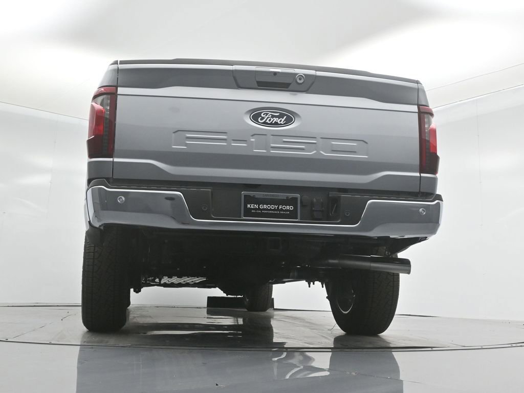 New 2025 Ford F150 XLT w/ Equipment Group 303A High image 47