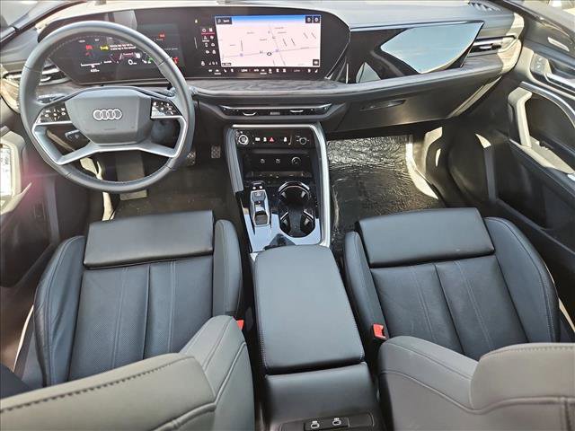 Certified 2025 Audi Q5 Premium Plus w/ Premium Plus AWD/4WD image 18