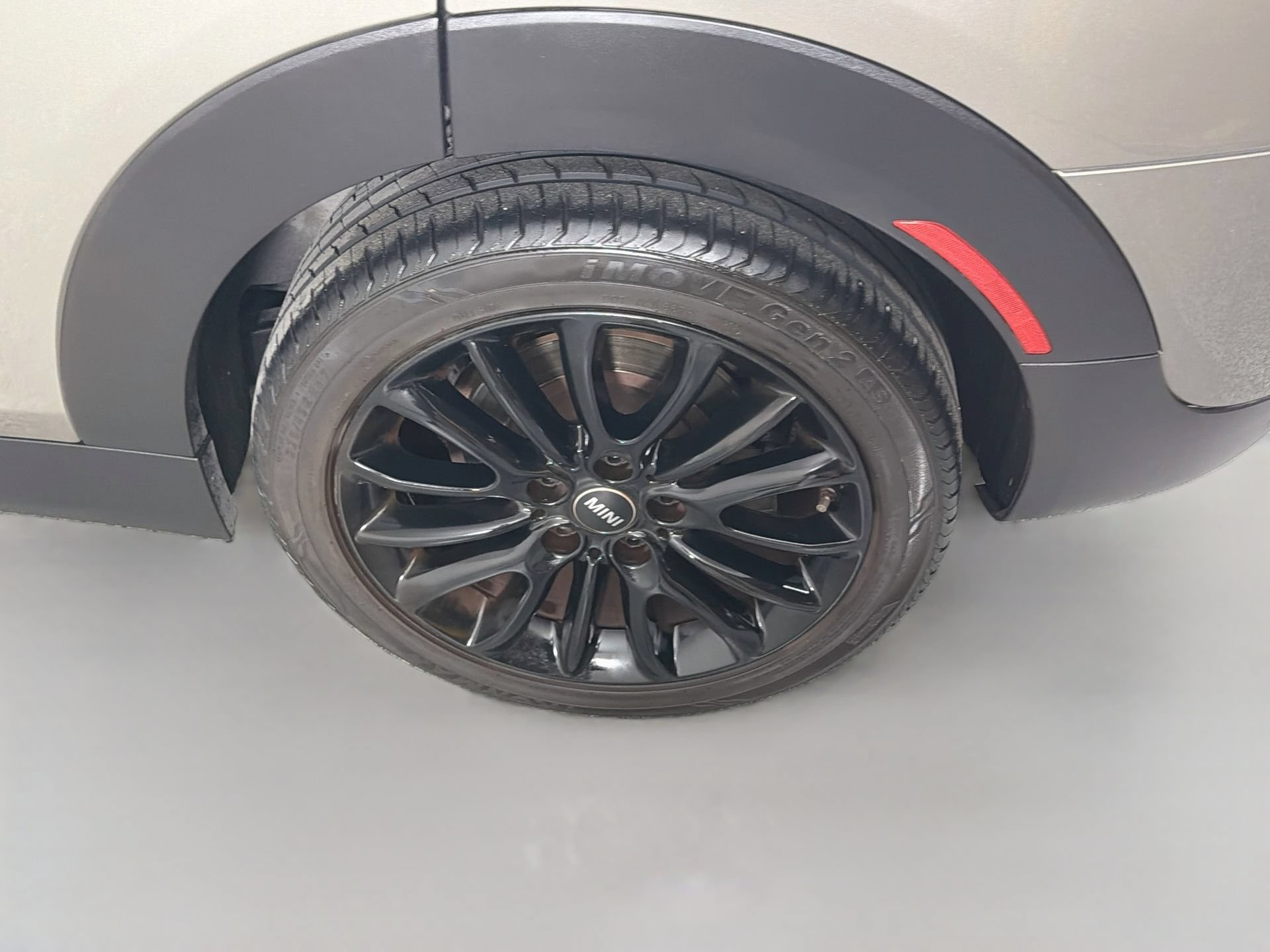 Used 2019 MINI Cooper Clubman ALL4 AWD/4WD image 30