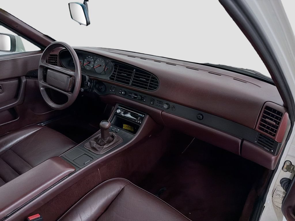 Used 1987 Porsche 944 Coupe RWD image 26