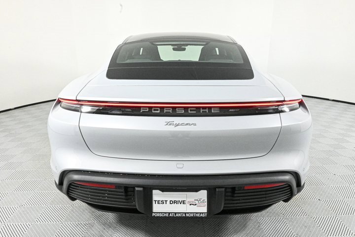 New 2025 Porsche Taycan image 29