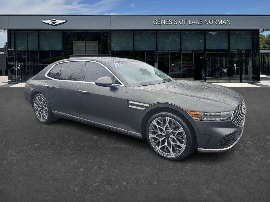 Used 2023 Genesis G90 3.5T image 2