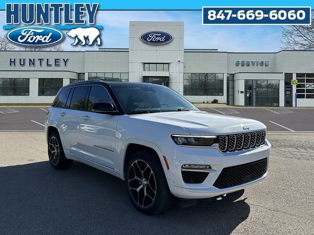 Used 2022 Jeep Grand Cherokee Summit AWD/4WD image 4