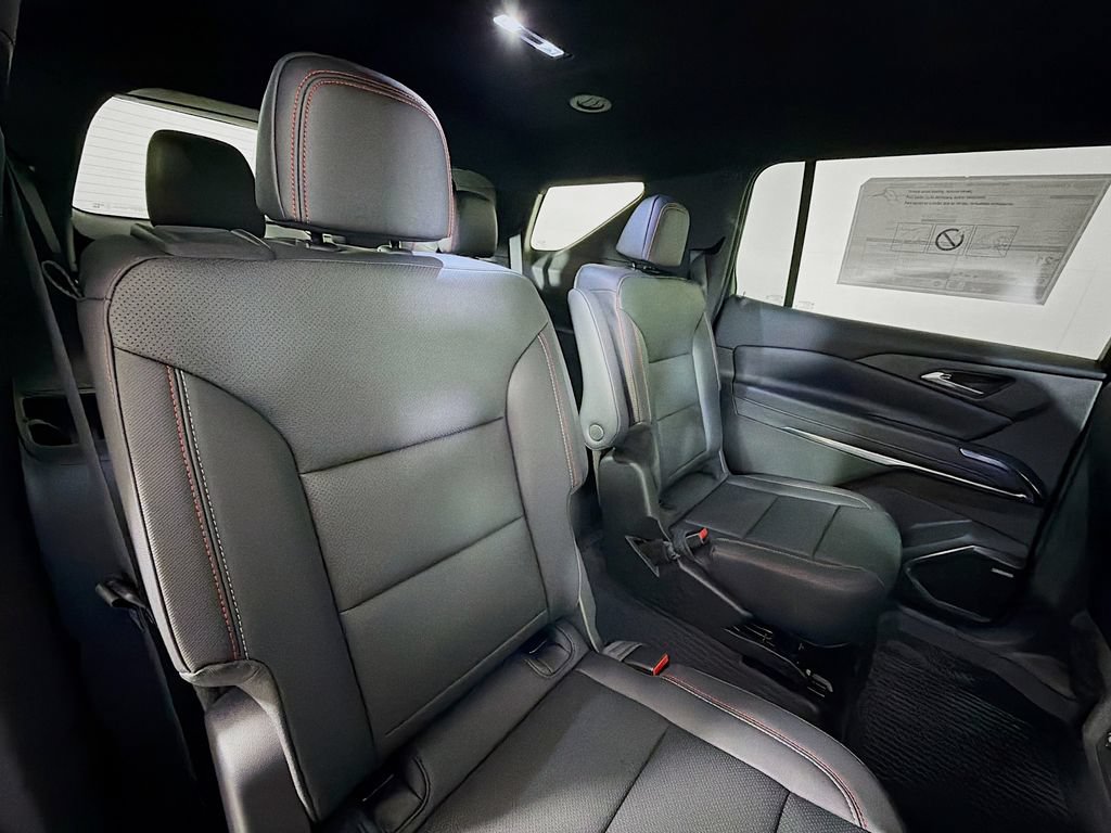 New 2026 Chevrolet Traverse Z71 w/ Enhanced Driving Package AWD/4WD image 24