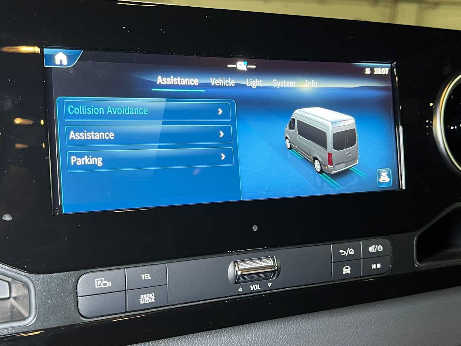 Used 2025 Mercedes-Benz Sprinter 2500 image 31
