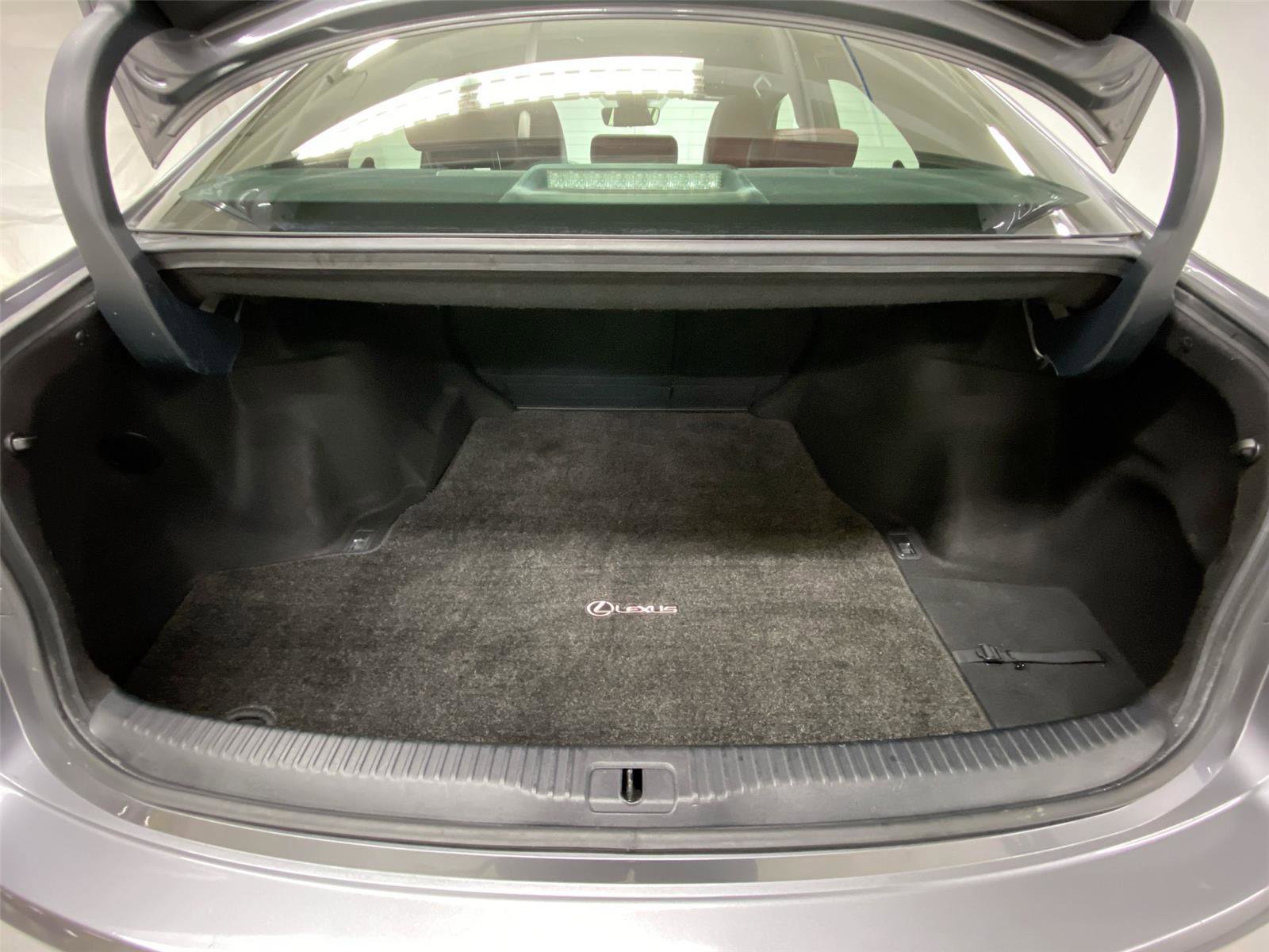 Used 2020 Lexus IS 350 F Sport w/ F Sport Package image 24