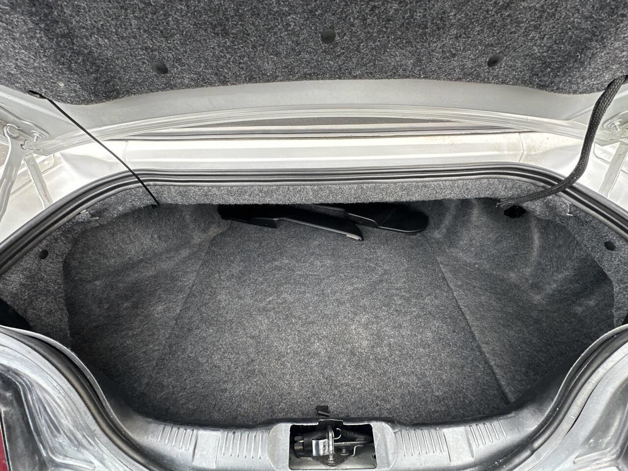 Used 2019 Ford Mustang GT Premium RWD image 20