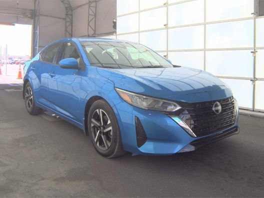Used 2025 Nissan Sentra SV FWD image 2