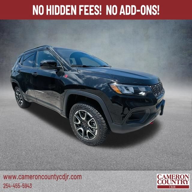 New 2026 Jeep Compass Trailhawk w/ Sun, Sound & Navigation Group
