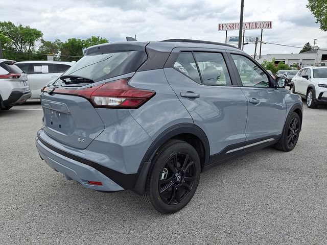 Used 2023 Nissan Kicks SR w/ SR Premium Package FWD image 8