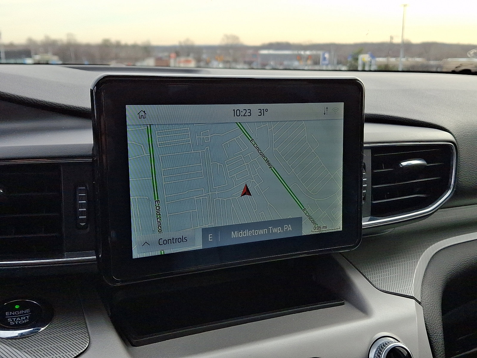 Used 2021 Ford Explorer XLT w/ Equipment Group 202A image 18