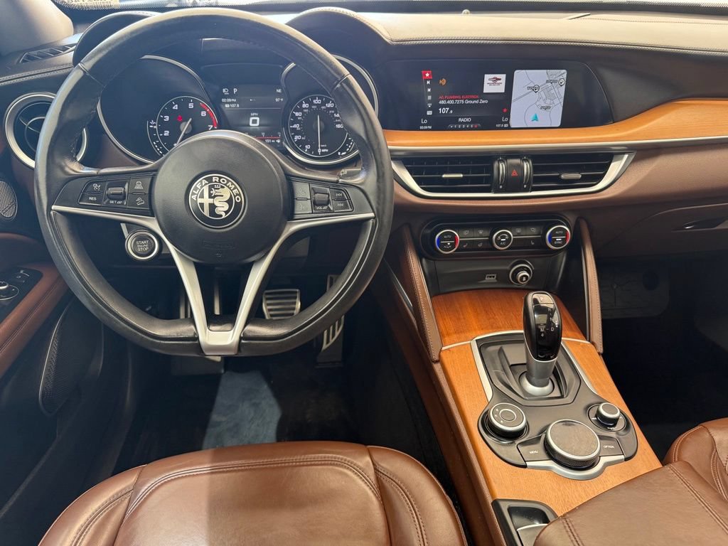 Used 2019 Alfa Romeo Stelvio Ti Lusso w/ Quick Order Package 22X Lusso AWD/4WD image 28