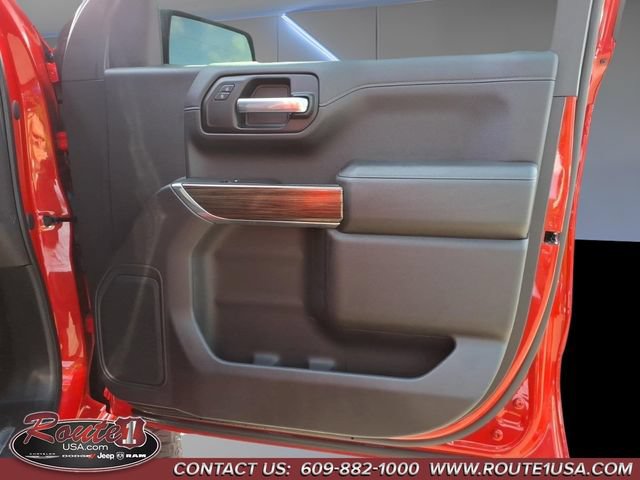 Used 2021 Chevrolet Silverado 1500 RST AWD/4WD image 29