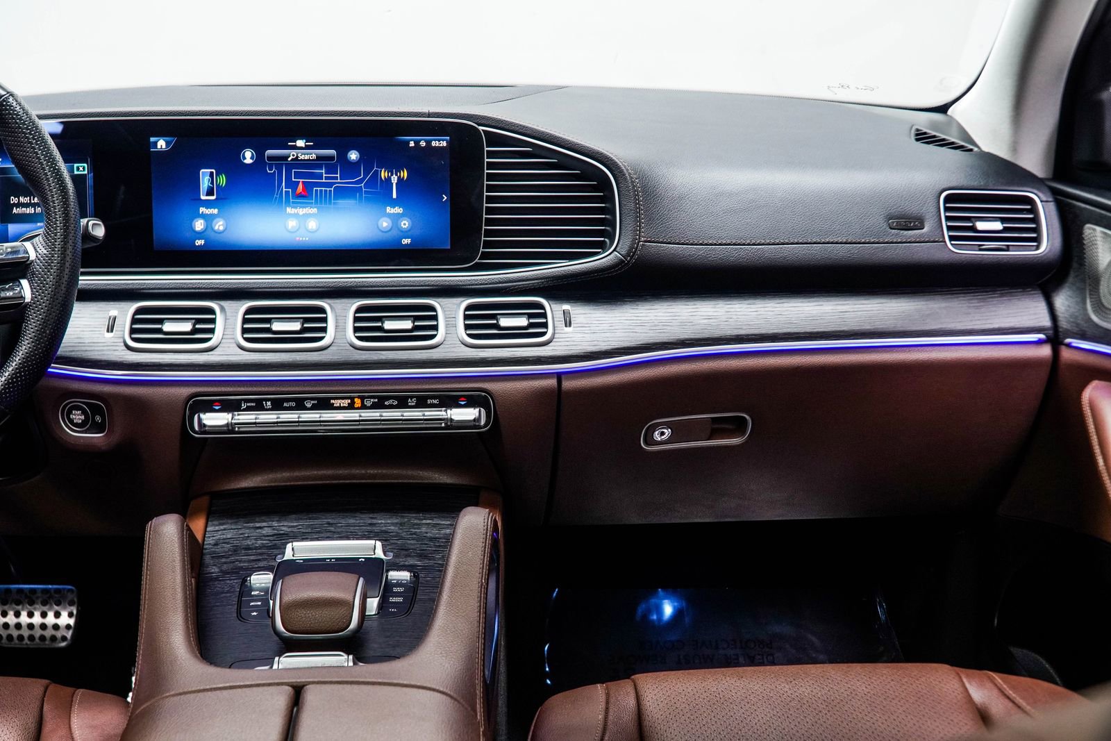 Used 2024 Mercedes-Benz GLS 450 4MATIC image 18