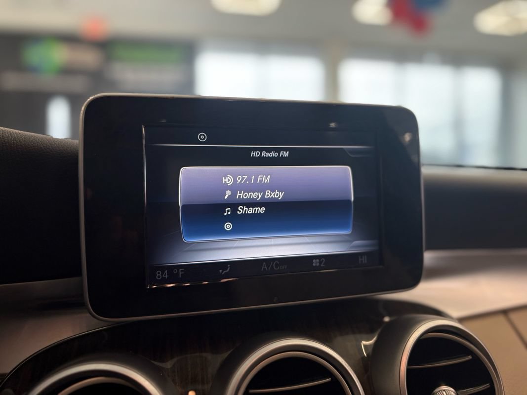 Used 2016 Mercedes-Benz C 300 4MATIC Sedan image 33