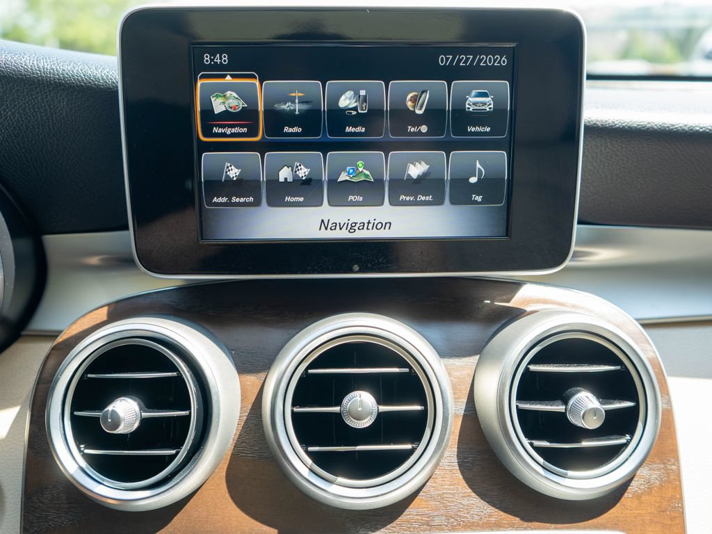 Used 2019 Mercedes-Benz GLC 300 4MATIC image 24