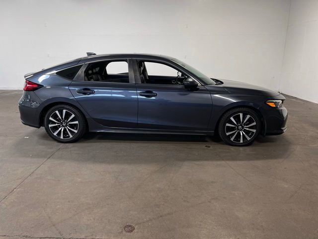 Used 2022 Honda Civic EX-L image 2