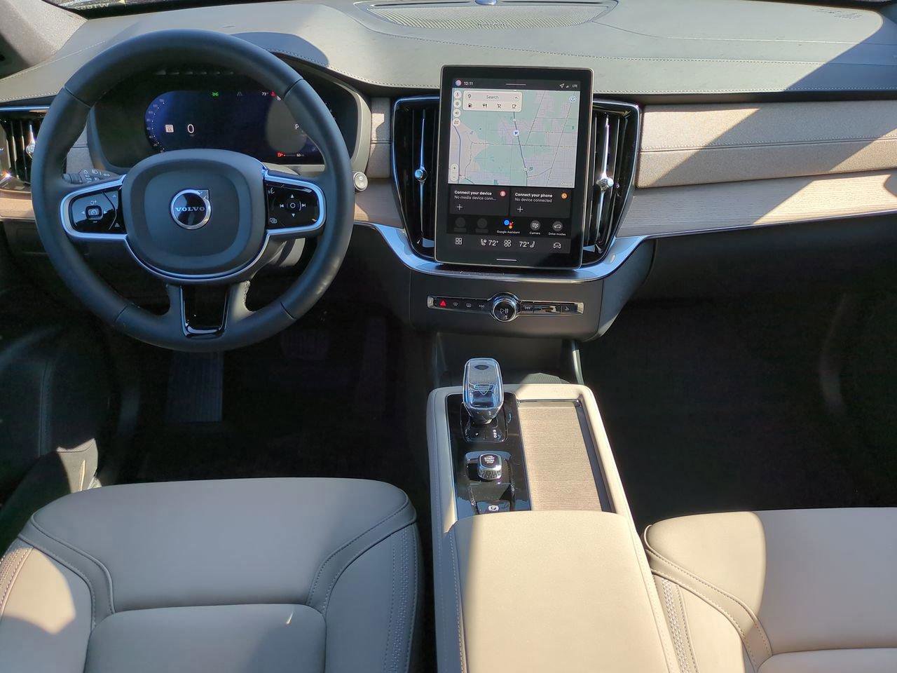 New 2026 Volvo XC90 B6 Plus image 26