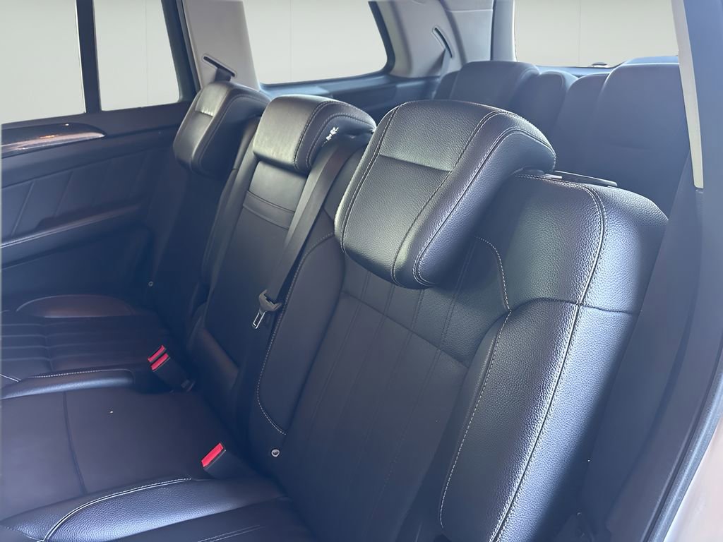 Used 2016 Mercedes-Benz GL 450 4MATIC image 29