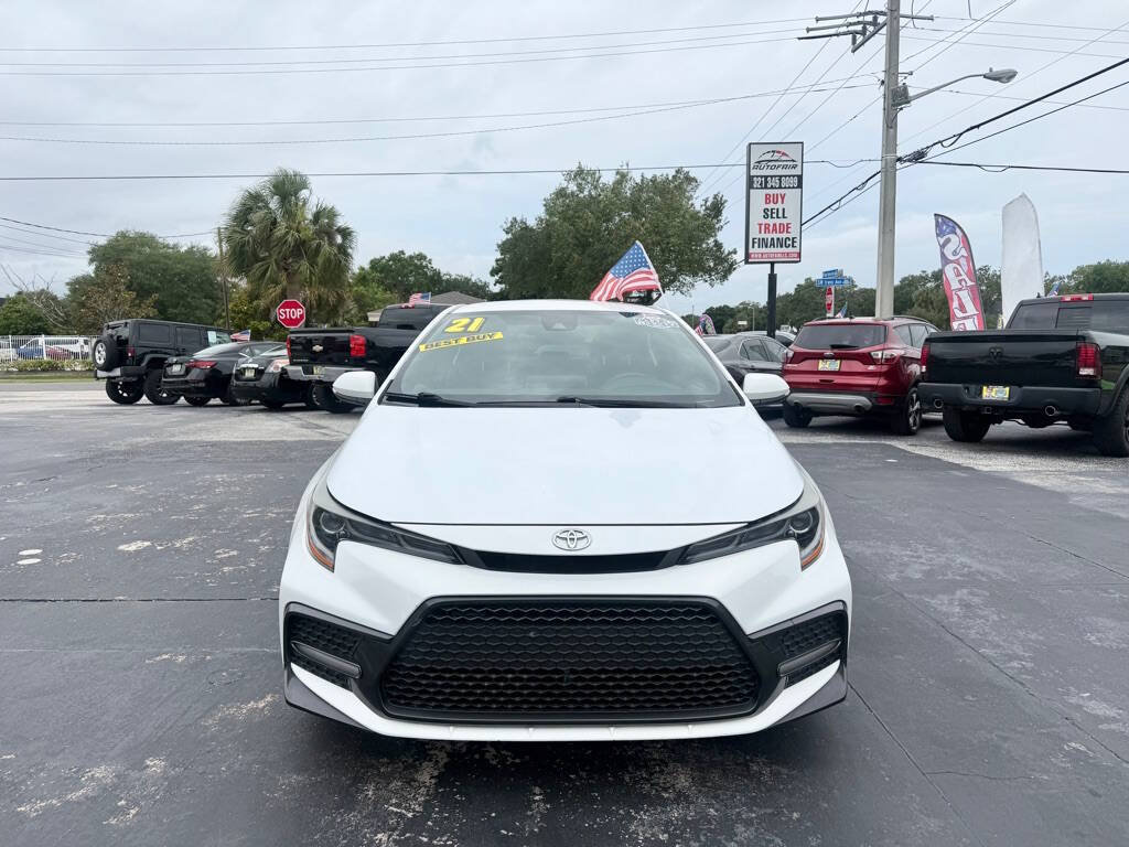 Used 2021 Toyota Corolla SE FWD image 2