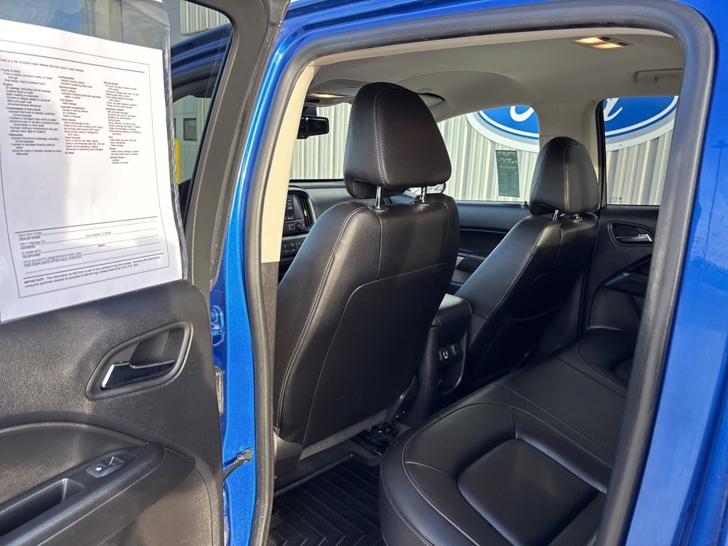 Used 2020 Chevrolet Colorado LT w/ Colorado RST Special Edition image 27