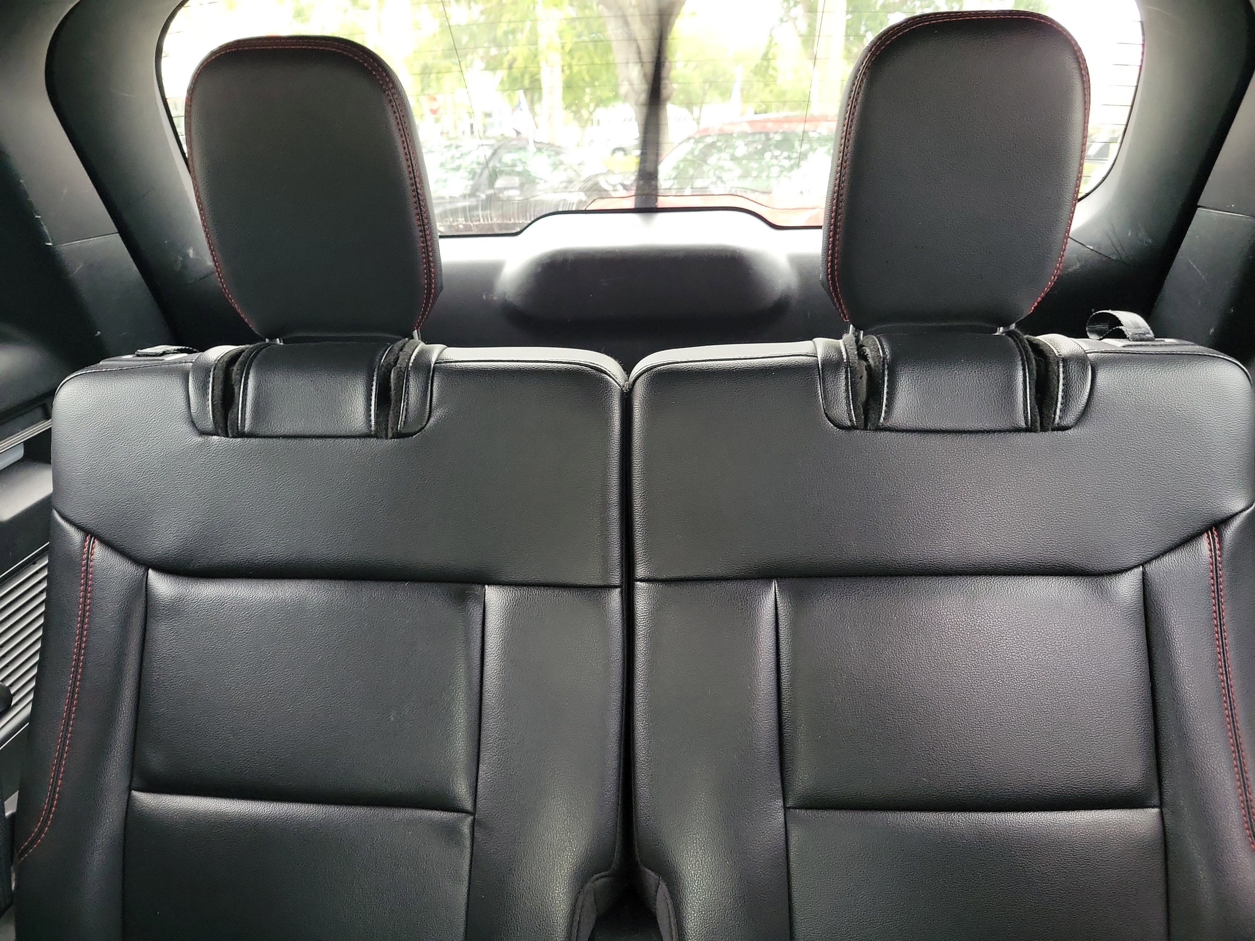 Used 2022 Ford Explorer ST-Line RWD image 14