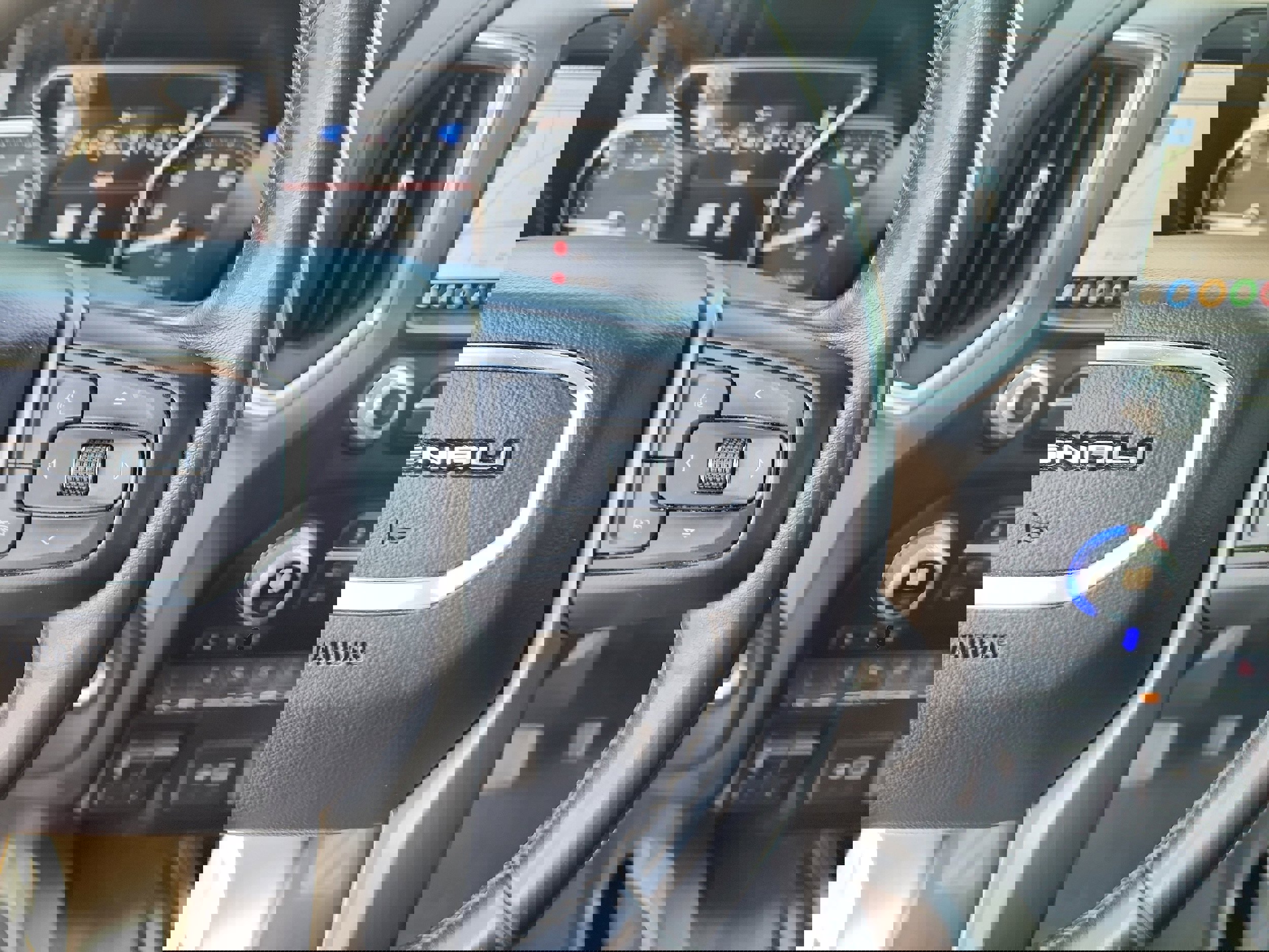 Used 2022 GMC Sierra 2500 Denali w/ Technology Package image 26