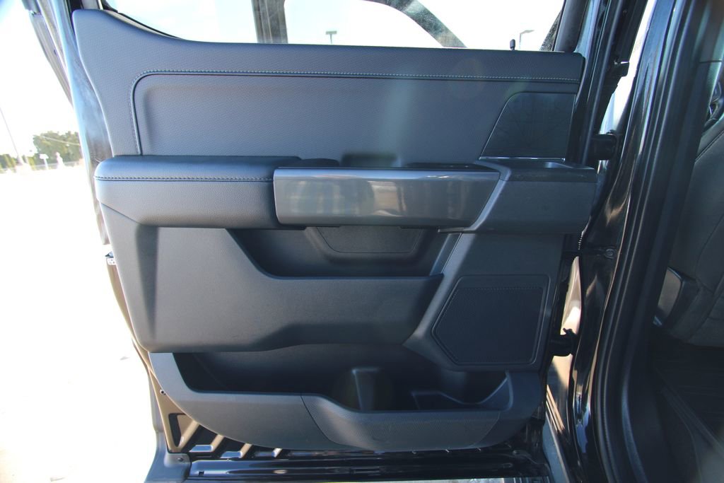 Used 2022 Ford F150 XLT w/ Equipment Group 302A High image 40