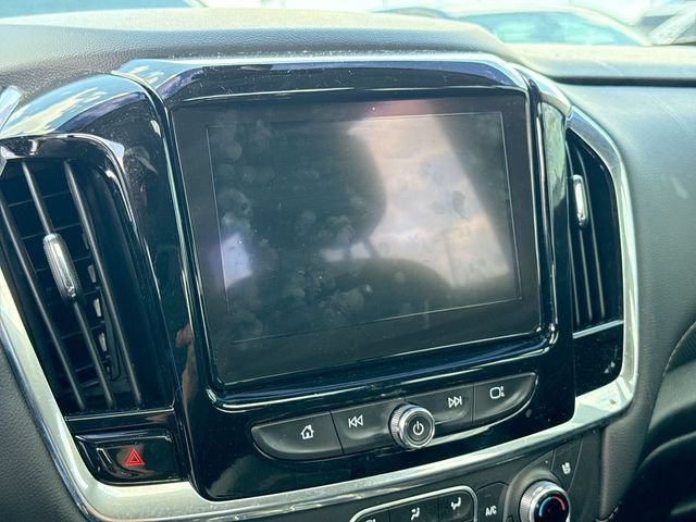 Used 2020 Chevrolet Traverse Premier w/ Redline Edition FWD image 11